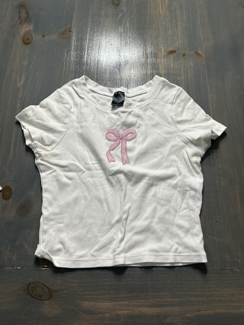 PacSun White Short Sleeve Tee with Pink Bow Embroidery